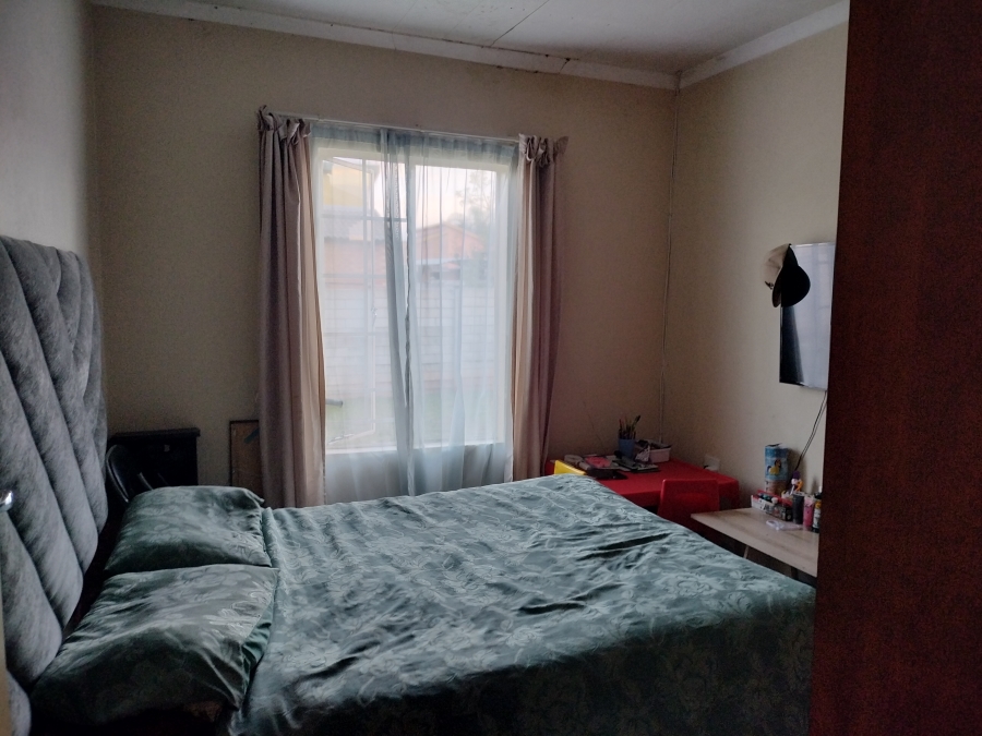 To Let 3 Bedroom Property for Rent in Waterval East North West